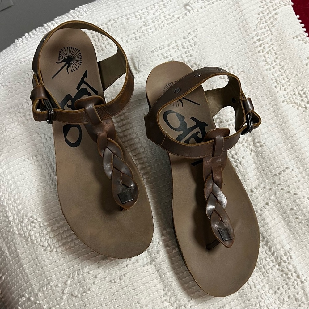 OTBT Brown Braided Leather Sandals - Picture 4 of 5